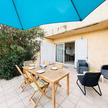 Aria Marina 2 شقة لوميو