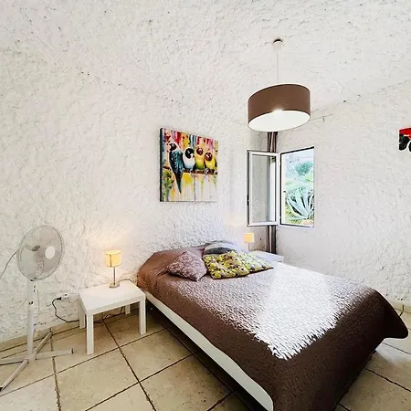 Aria Marina 2 لوميو