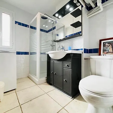 Aria Marina 2 * لوميو